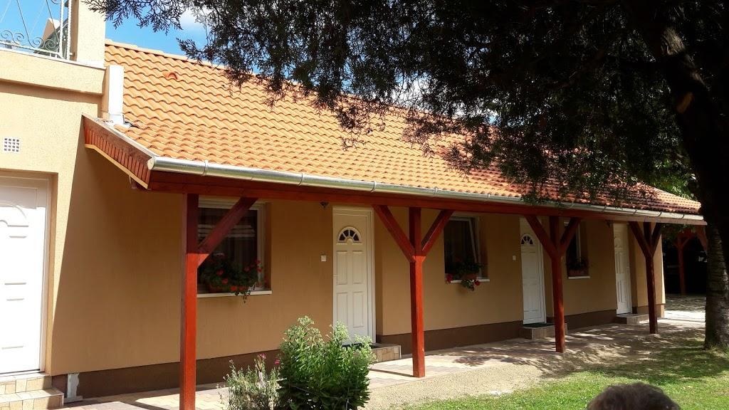 Apartman Aniko Vendeghaz هاركاني المظهر الخارجي الصورة